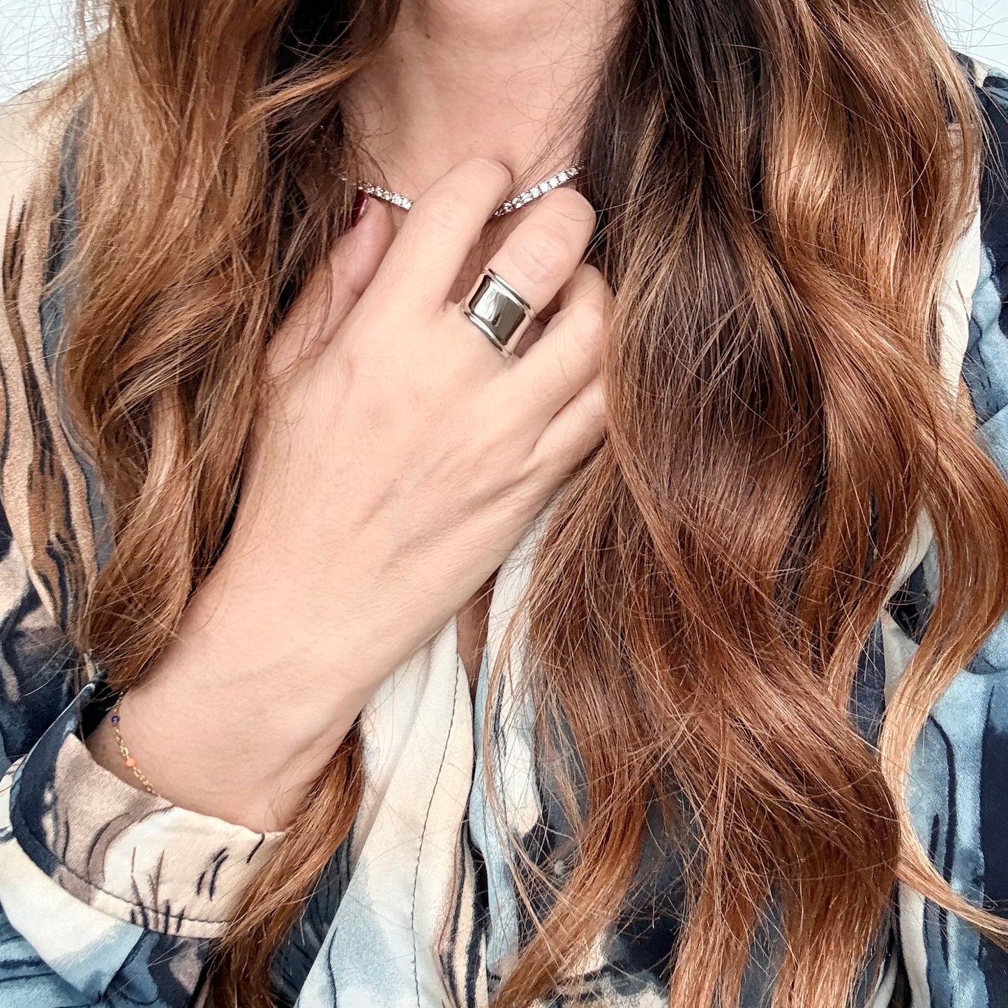 Anello “Ondulata”: Il ritmo dell’anima