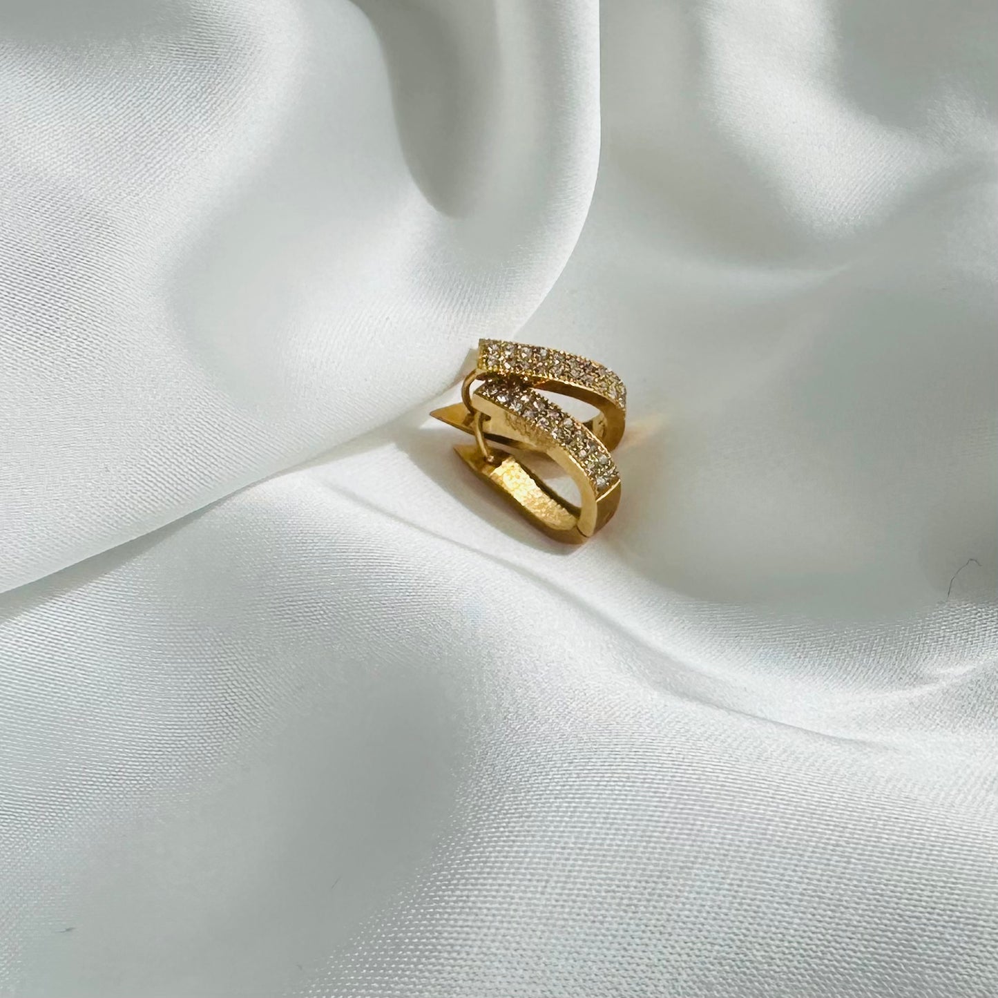 Oval Steel Earrings with Gold Plated Rhinestones