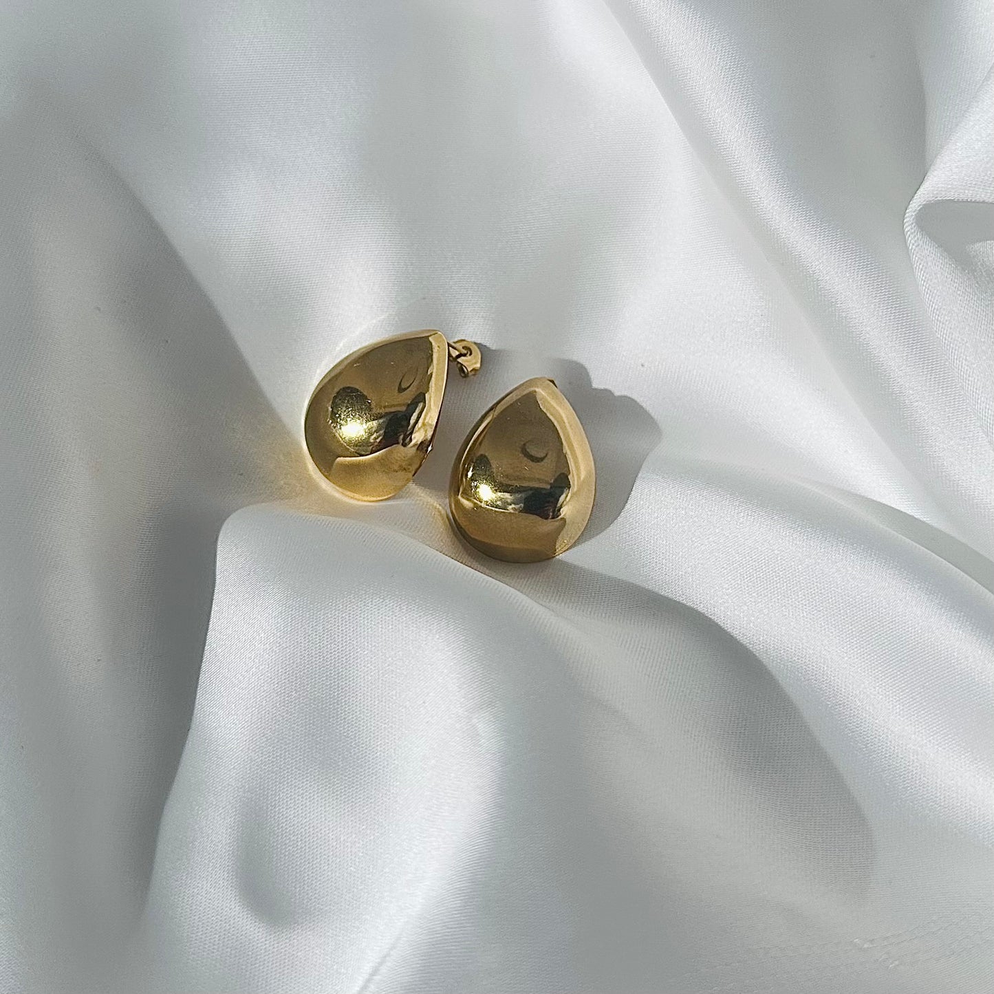 Orecchini a Goccia placcati in oro 25 mm