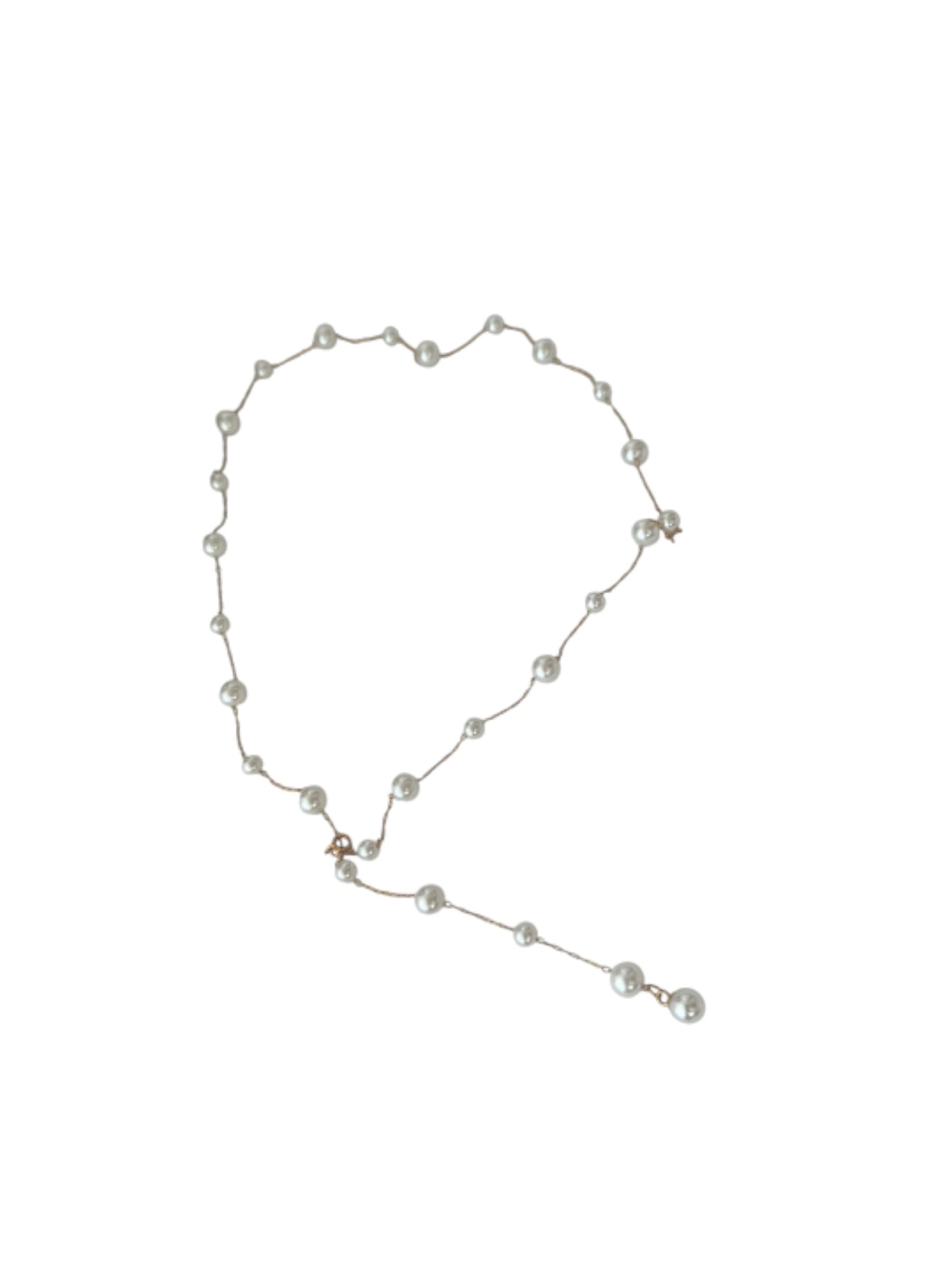 Collana "Perle Infinite": Un filo di bellezza Eterna