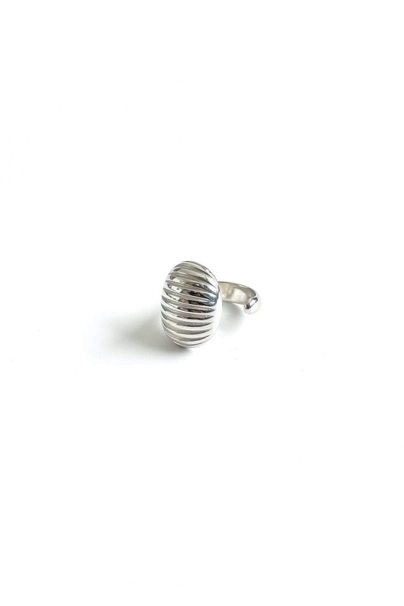 Anello Fascione Rigato: Le tue storie in un anello