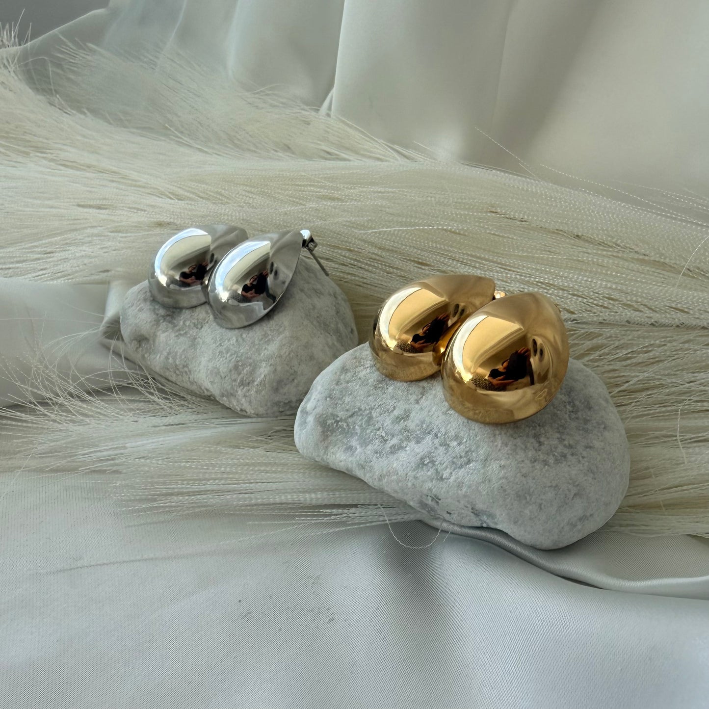 Orecchini Goccia Riflesso:L'essenza della tua Eleganza