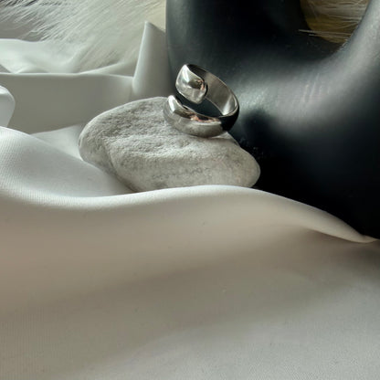 Anello “Doppia Onda”: L'incontro che cambia tutto