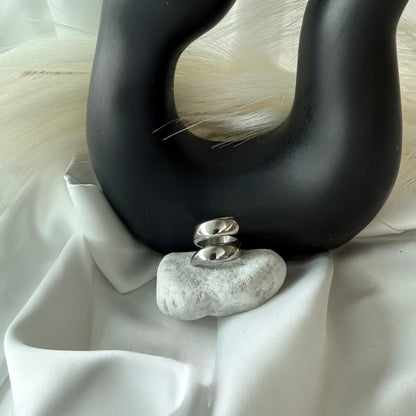 Anello “Doppia Onda”: L'incontro che cambia tutto