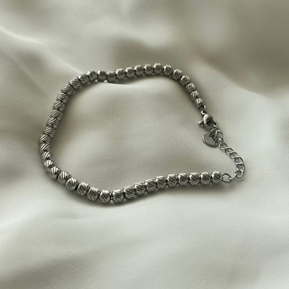 Bracciale dadi "Equilibro Armonioso"- Simbolo di Coraggio e Sfide