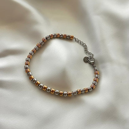 Bracciale dadi "Equilibro Armonioso"- Simbolo di Coraggio e Sfide