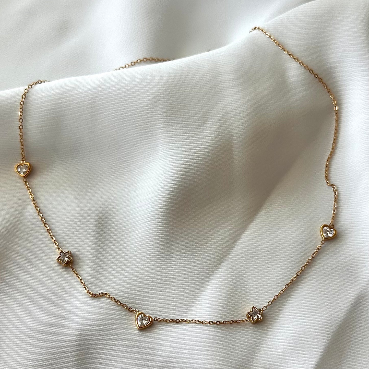 Collana "Cuore di Stelle" - Un gioiello che racconta la tua storia