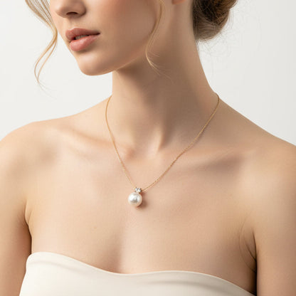 Collana/Orecchini "Luce di perla": Eleganza senza Tempo