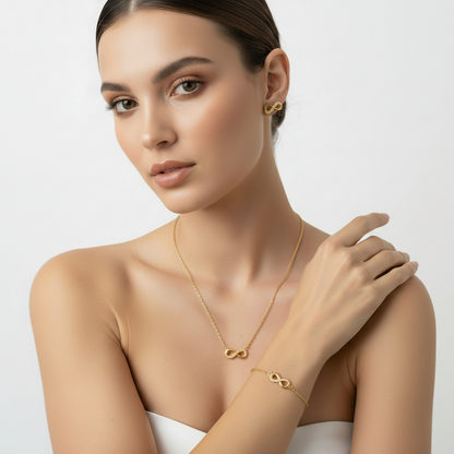 infinito: Collana, Bracciale o Orecchini:  Amore e Possibilità Infinite