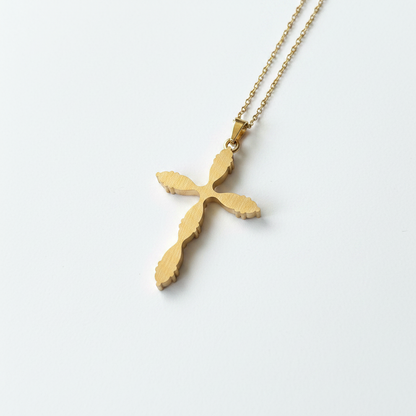 Collana Crocetta Punto Luce: L'eleganza della Fede