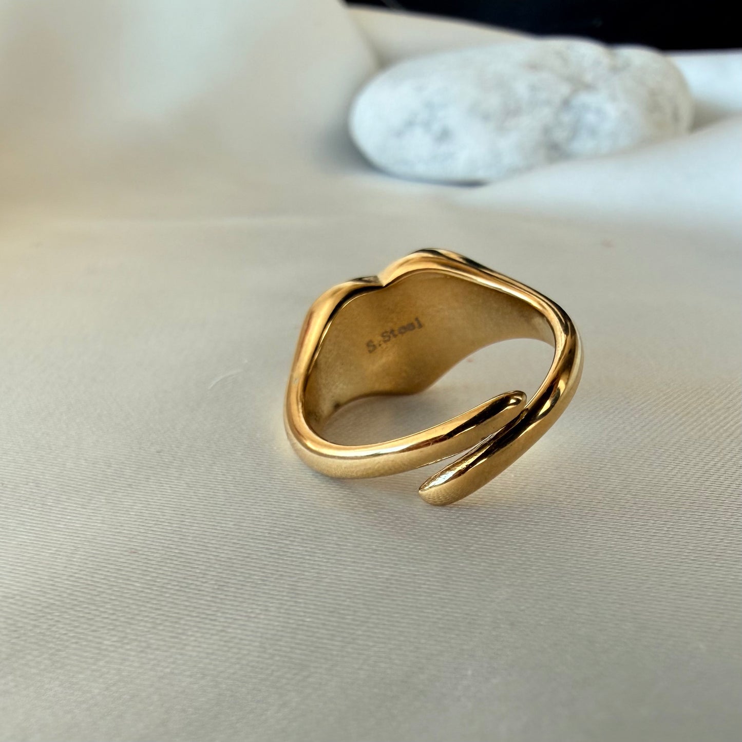 Anello Chevalier "Cuore di Luce": Un Simbolo di Te