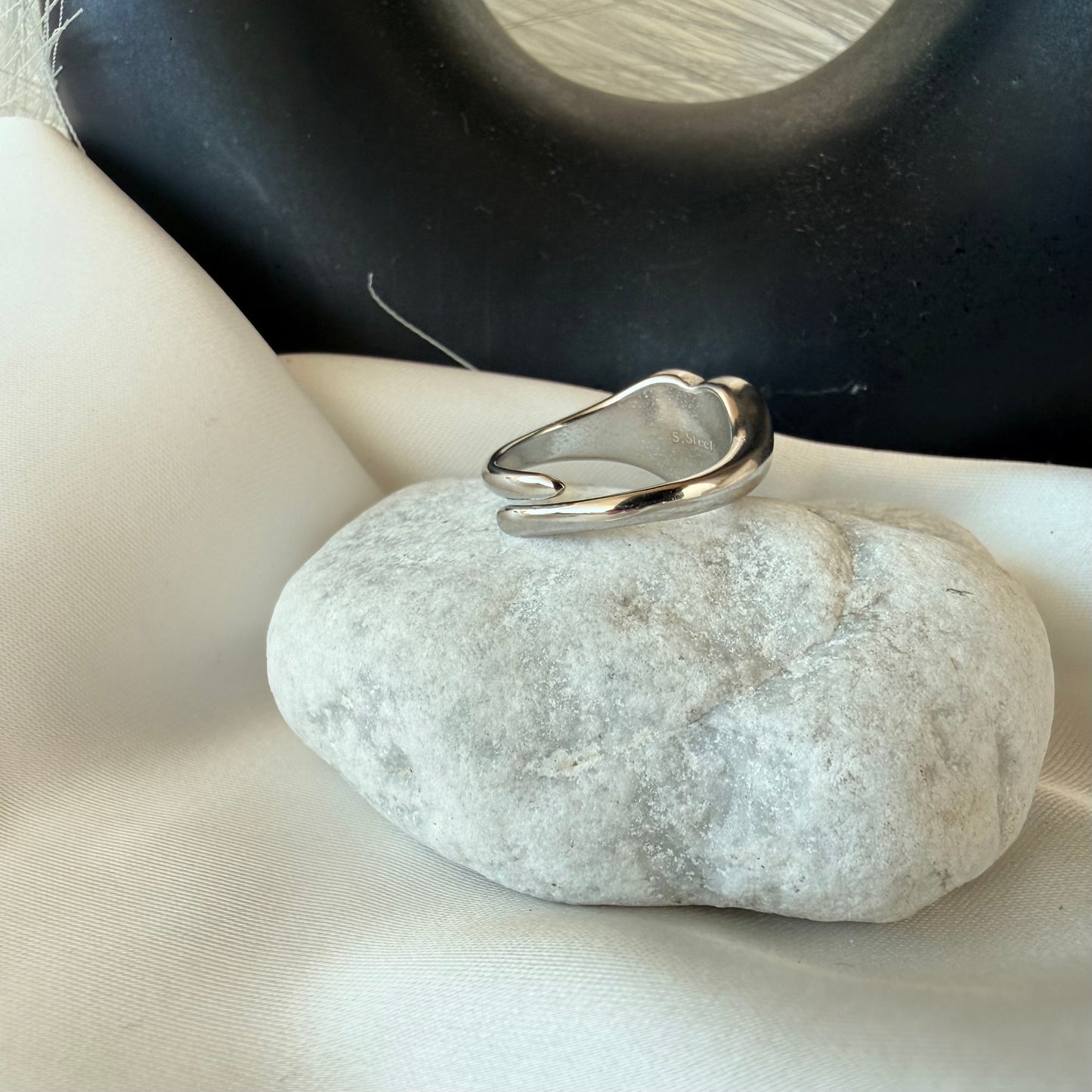 Anello Chevalier "Cuore di Luce": Un Simbolo di Te