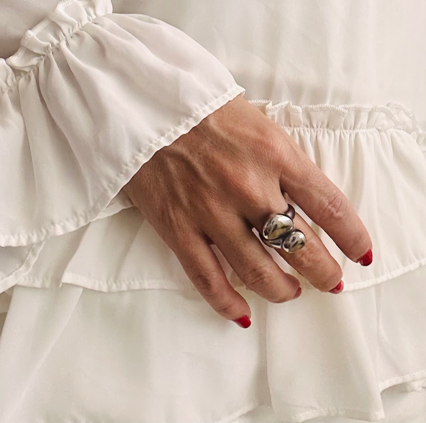 Anello Cuore di Goccia: Riflesso dell'amore