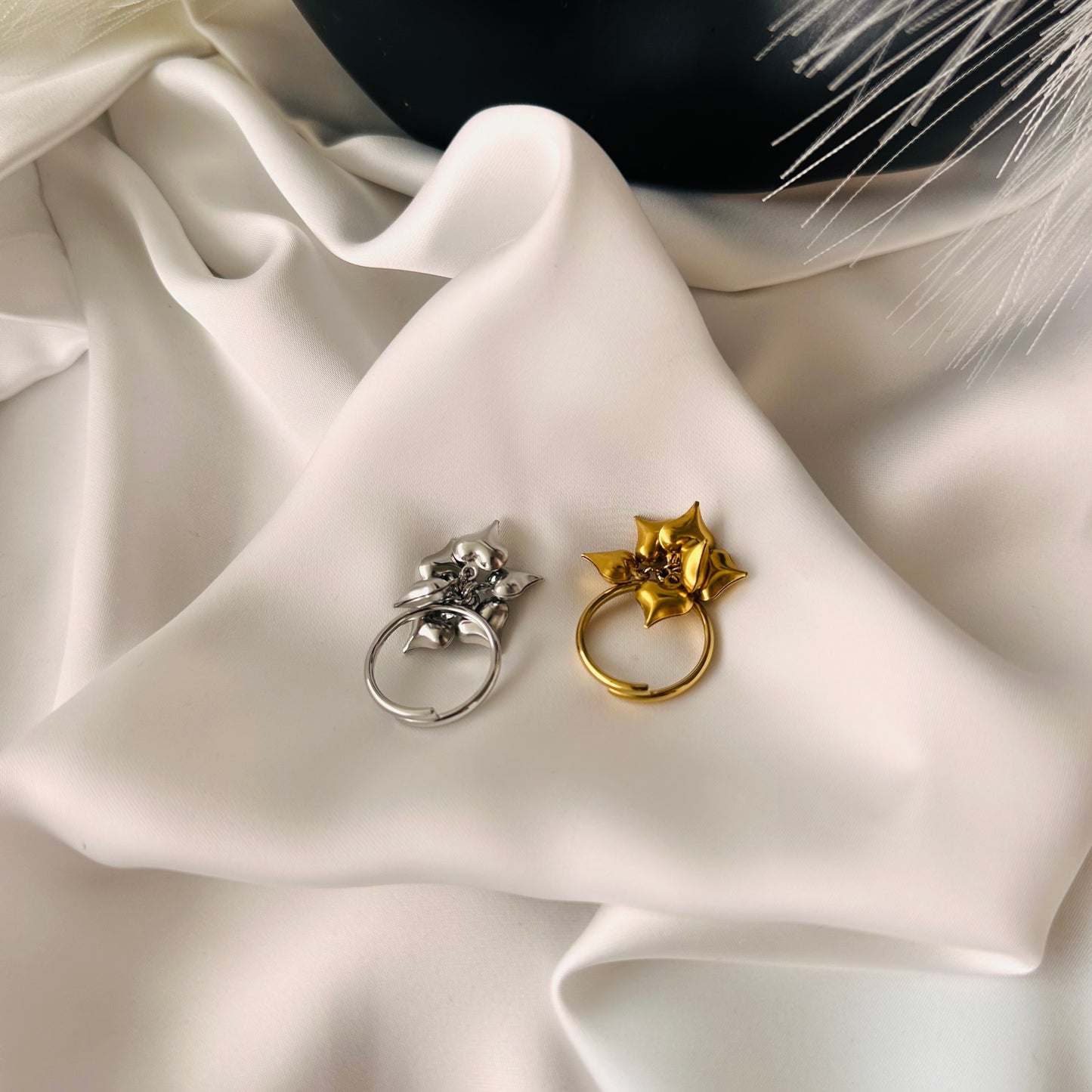 Anello dei Sei Cuori: Eleganza con un significato profondo