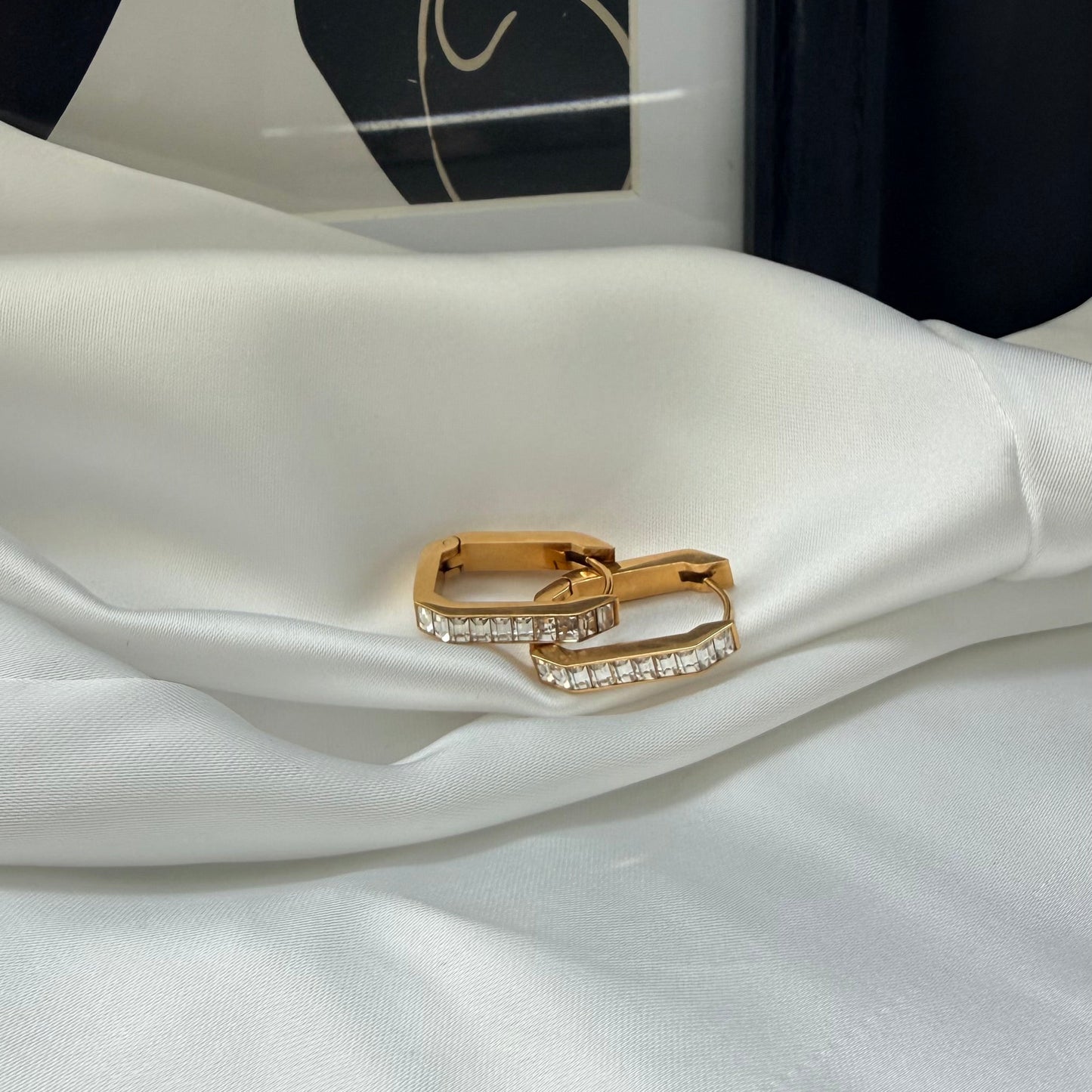 Orecchini Rettangolari Baguette: Luce Pura