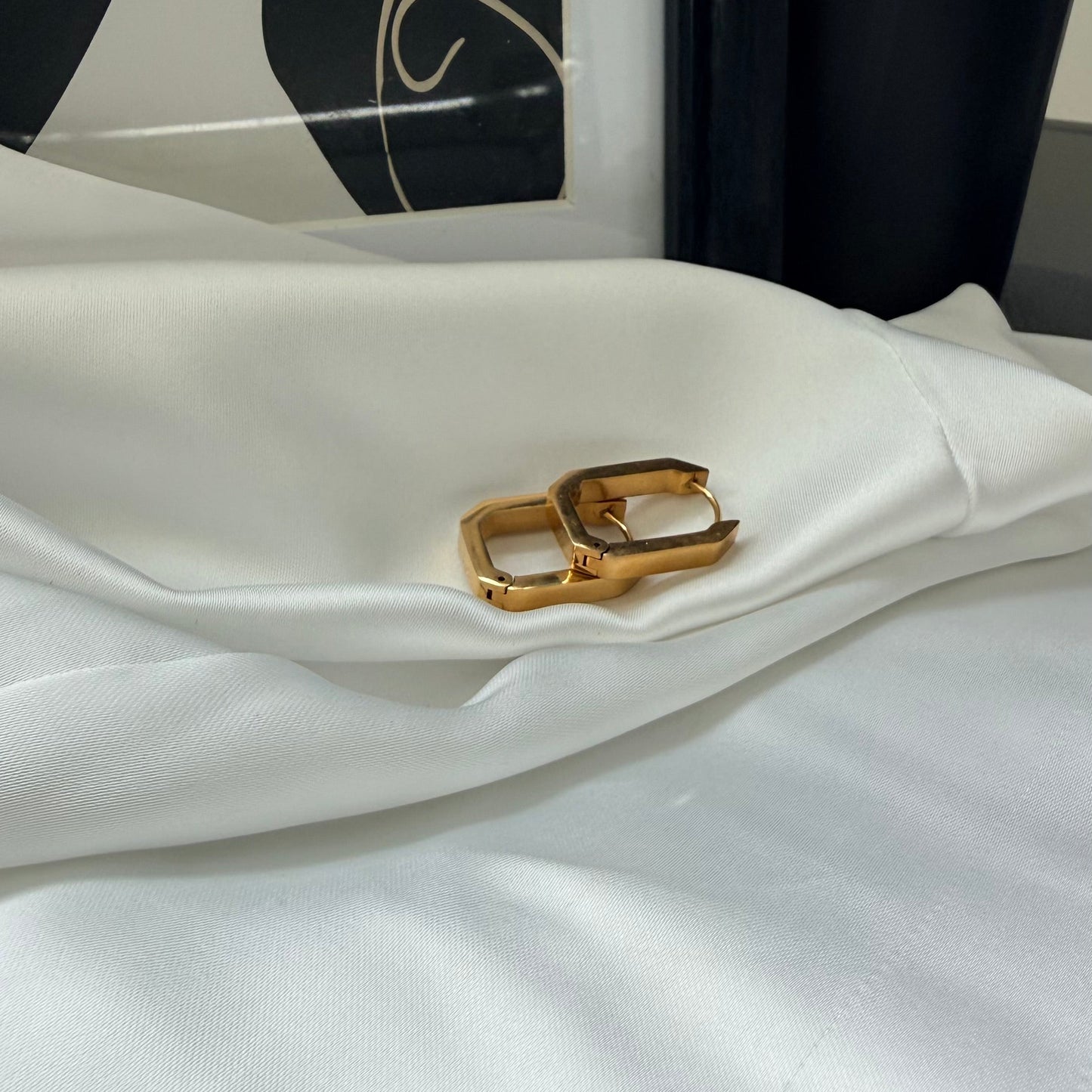 Orecchini Rettangolari Baguette: Luce Pura