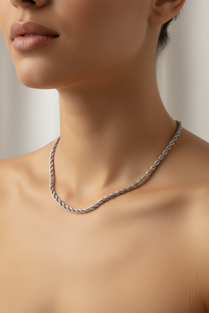 Collana Intreccio: Simbolo di Unione e  Legami
