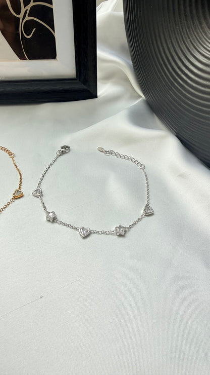 Bracciale "Sentiero di Luce": Un legame d’amore che illumina ogni sogno