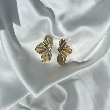 “Petal” Earrings in Gold Plated Steel