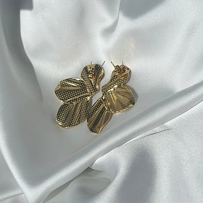 “Petal” Earrings in Gold Plated Steel