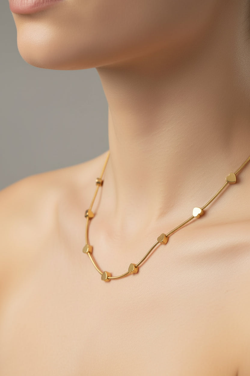 Collana Filo di Cuore: Un racconto di 14 cuori