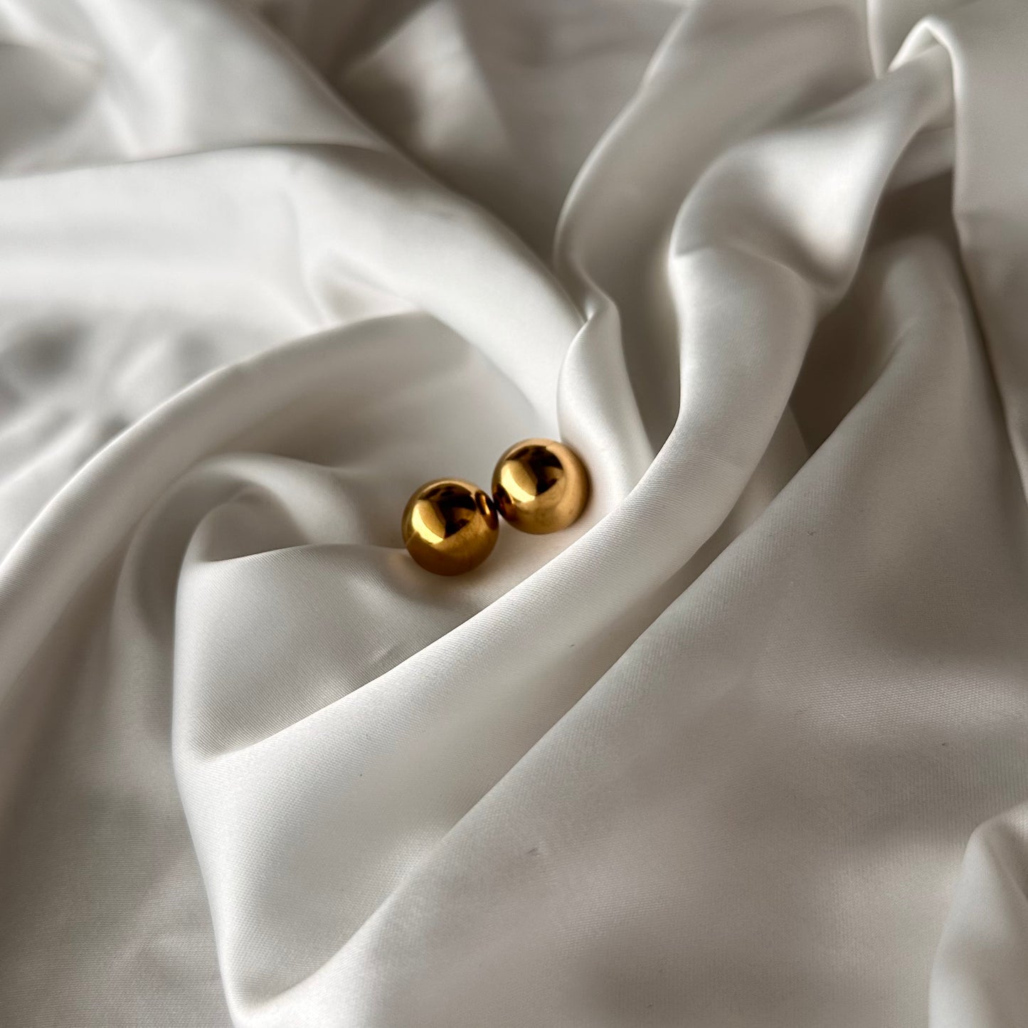 Orecchini a Bottone 3D Gold