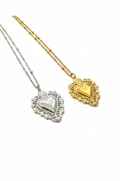 Collana/ Orecchini  "Cuore Sacro": Un Legame che Scalda il Cuore