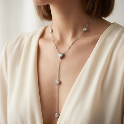 Collana Essenze: L’Amore che Traspare