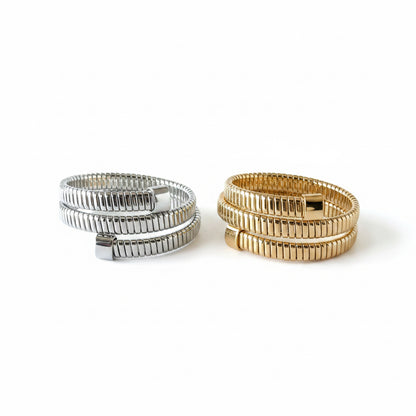 Bracciale Vortice: L'Energia del Cambiamento