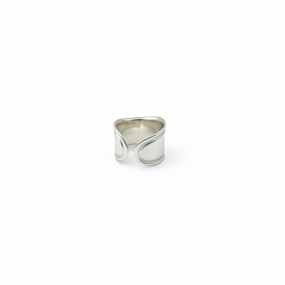 Anello “Ondulata”: Il ritmo dell’anima