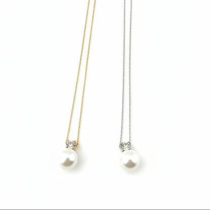 Collana/Orecchini "Luce di perla": Eleganza senza Tempo