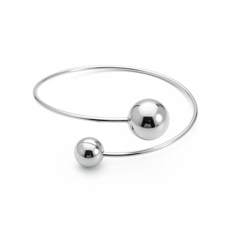 Bracciale delle Sognanti: Due Sfere che Raccontano la Tua Storia