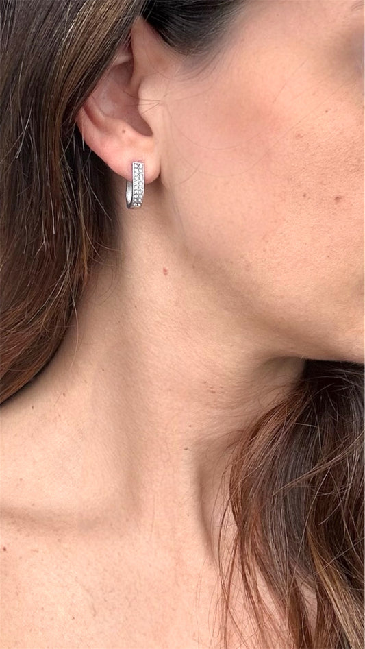 Orecchini acciaio Ovali con strass placcati in argento
