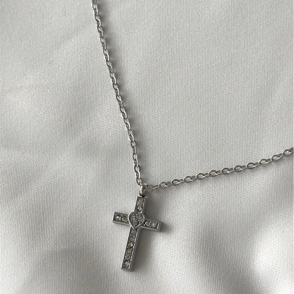 Collana con Crocetta e brillantini