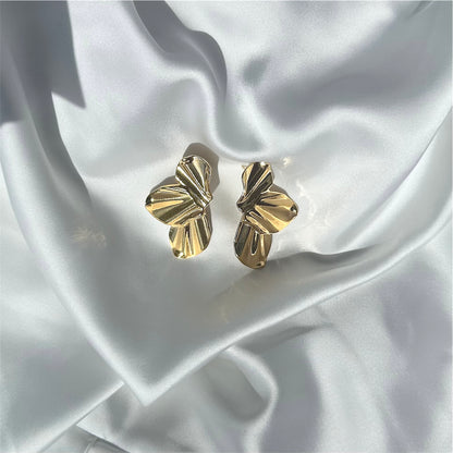 “Petal” Earrings in Gold Plated Steel