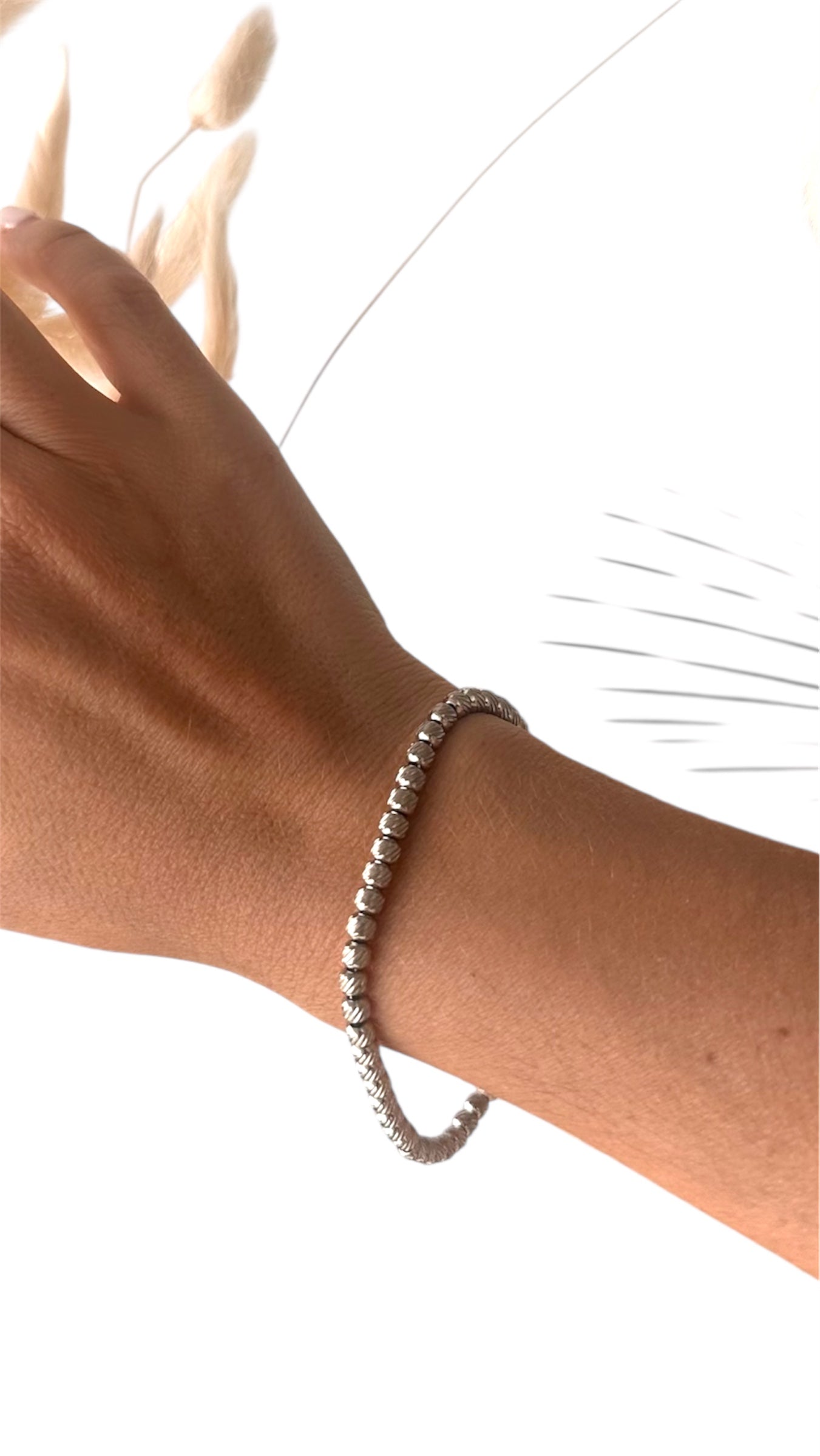 Bracciale dadi "Equilibro Armonioso"- Simbolo di Coraggio e Sfide