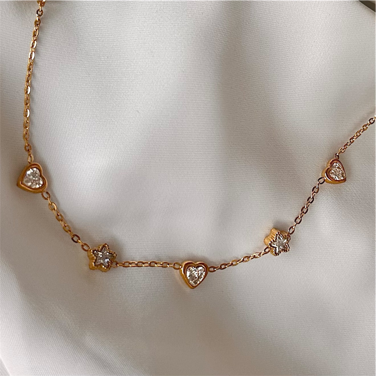 Bracciale "Cuore e Stelle" in acciaio con charms e cristallo