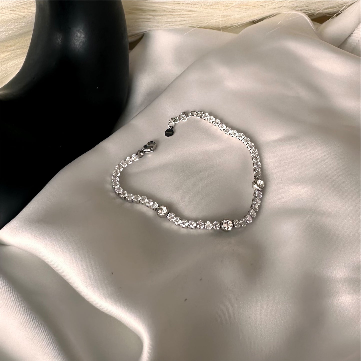 Bracciale " Tennis" Simbolo di Amore e Vittorie