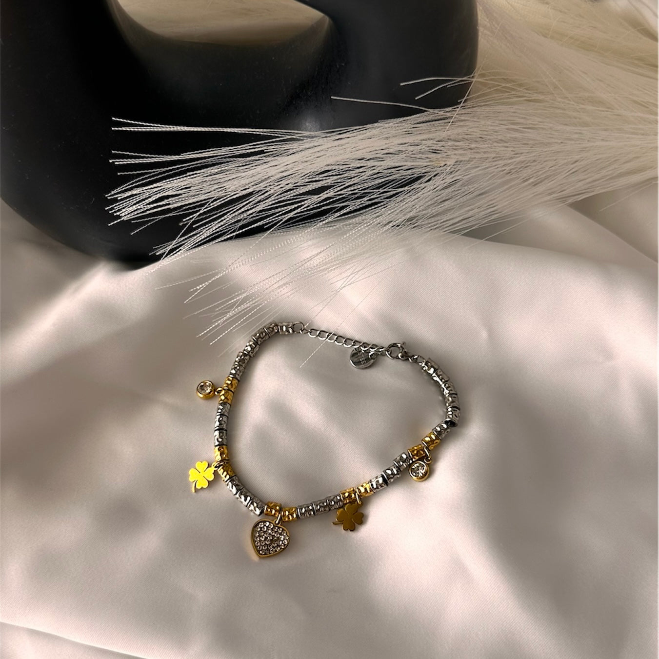 Bracciale "Diletta" Cuore  - Un Simbolo di Scelta e Passione