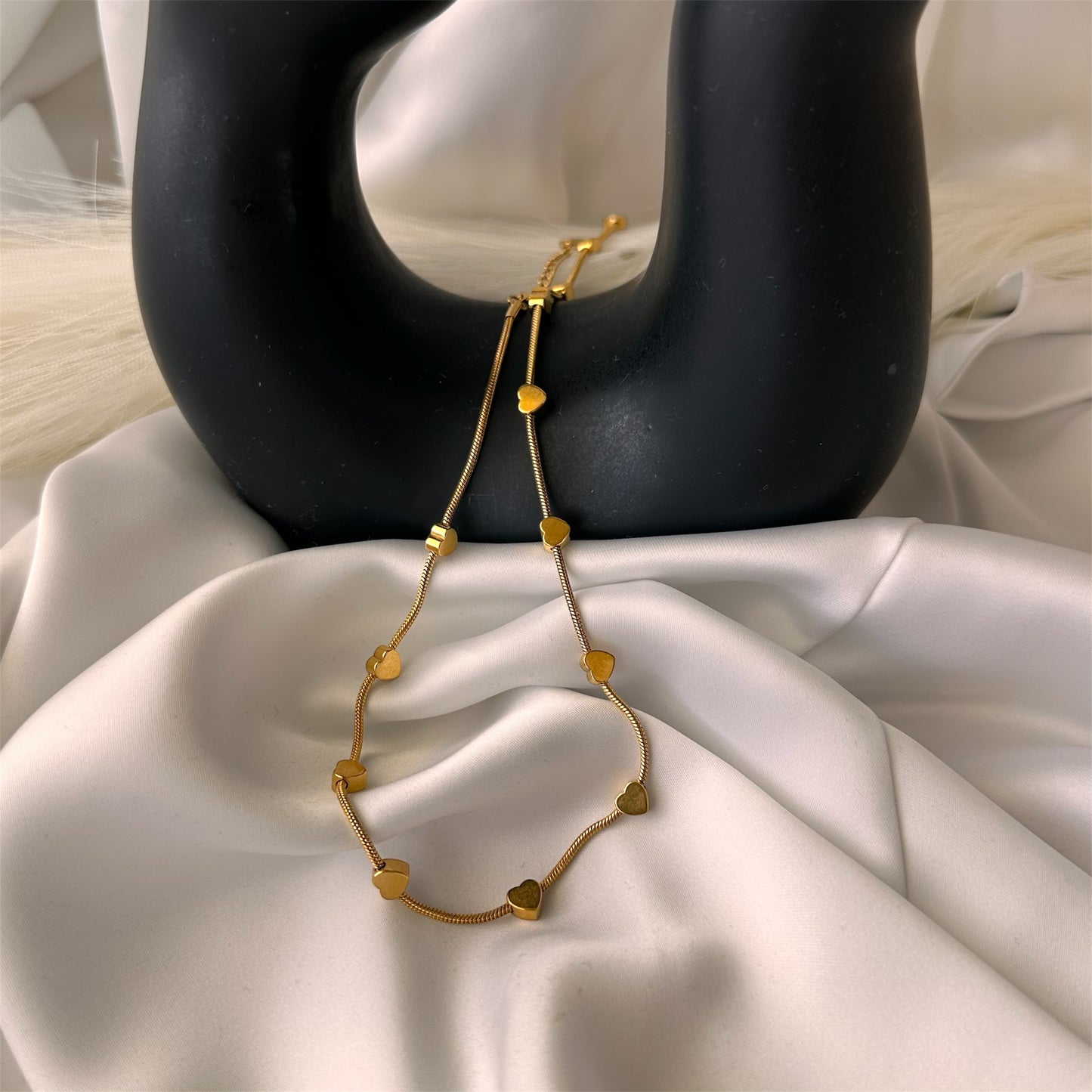 Collana Filo di Cuore: Simbolo dei tuoi Affetti