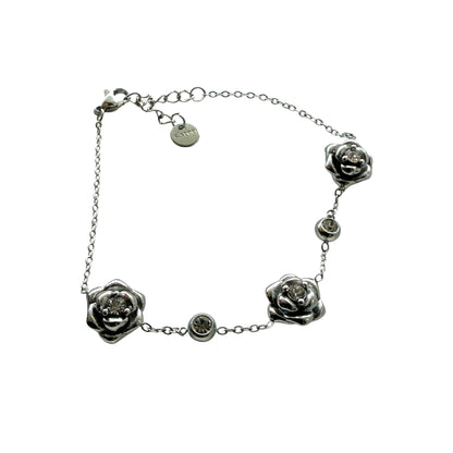 Bracciale "Rose Eterne": Il Riflesso del tuo successo